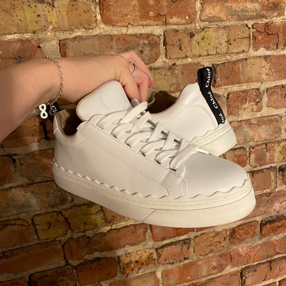 White Chloé Lauren Sneaker